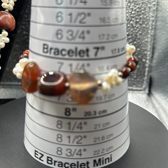 Carnelian And Pearl Necklace Set - Picture 3 of 3